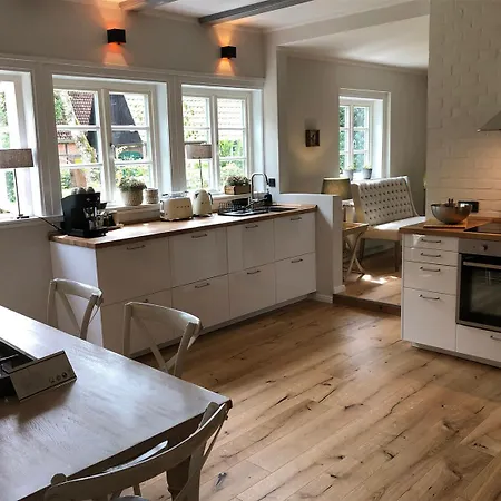 Gartenhaus - Gut Thansen * Soderstorf